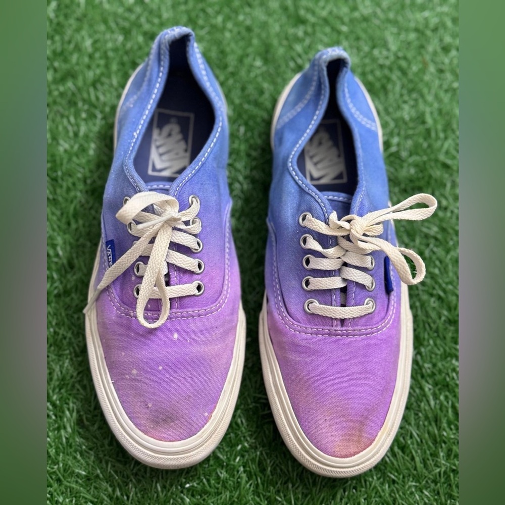 Vans Unisex Purple Shoes‎ Size M-7 W-8.5